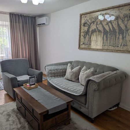 Moonflower Residence 4645 บิชเคก ภายนอก รูปภาพ