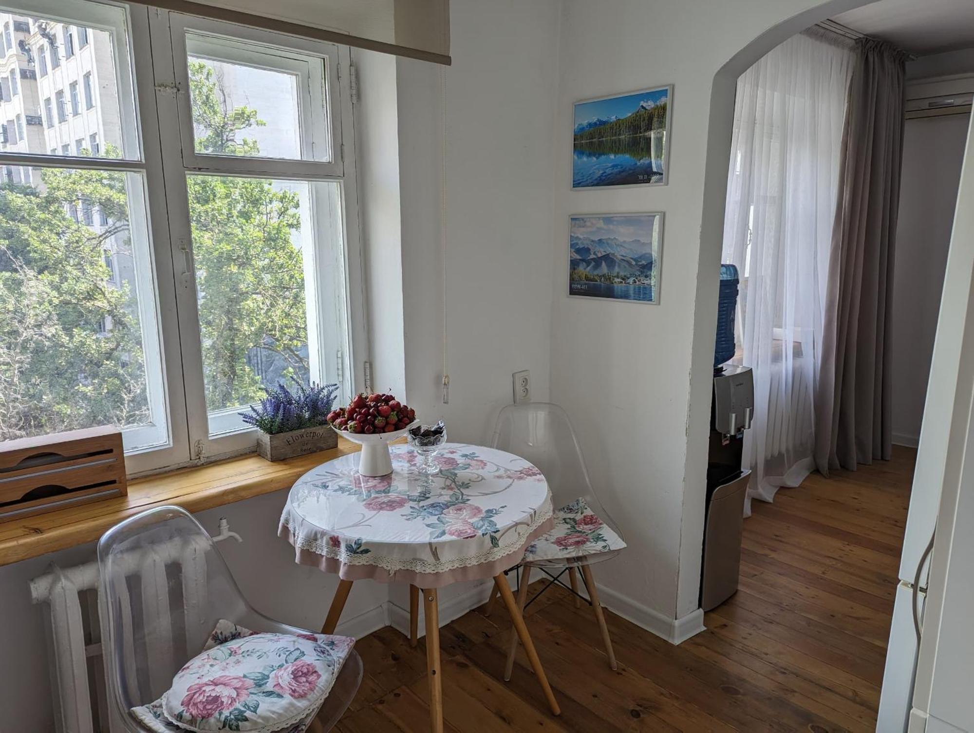 Moonflower Residence 4645 บิชเคก ภายนอก รูปภาพ