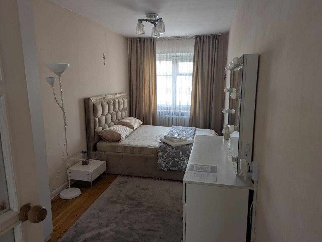 Moonflower Residence 4645 บิชเคก ภายนอก รูปภาพ